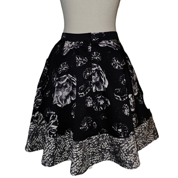 Prabal Gurung for Target Black Floral Skater Skirt NWT Pleated Sz 2 - Picture 3 of 13
